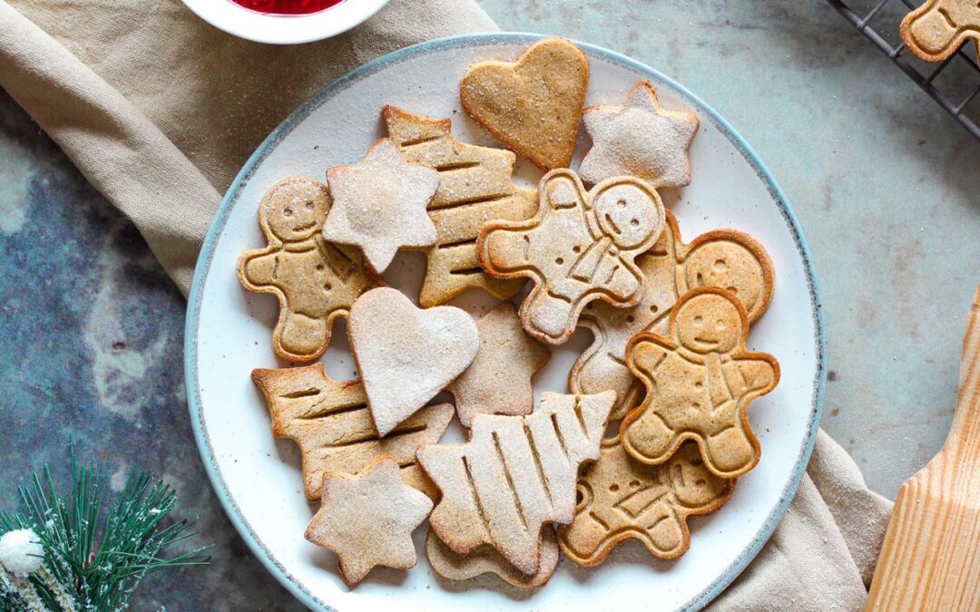 Cookies de Natal de canela e gengibre